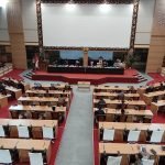 Bupati Mojokerto , Paripurna DPRD Mojokerto,