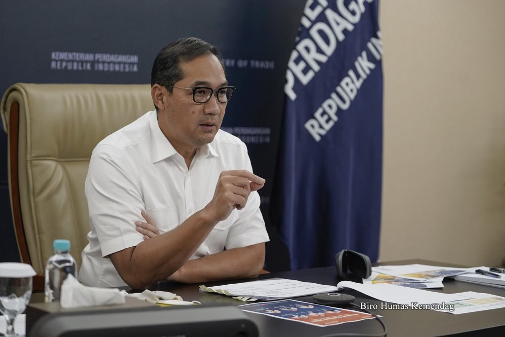 Implementasi Perizinan Ekspor Impor Melalui Sistem Indonesia National Single Window ( SINSW )