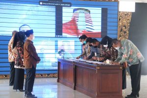 Bupati Mojokerto Gelar Penandatanganan Pakta Integritas Perangkat Daerah