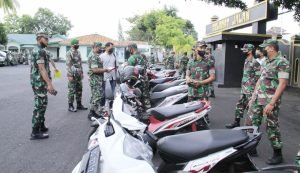 Meminimalisir Pelanggaran Lalulintas Korem 152/Baabullah Gelar Pemeriksaan Perlengkapan Kendaraan