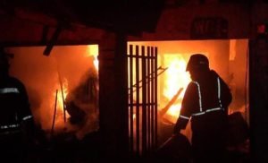 Kebakaran Pasar Bululawang Malang Hanguskan Puluhan Kios