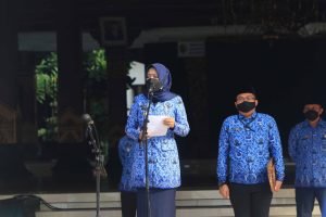 Bupati Pimpin Apel Perdana Pegawai Pemkab Mojokerto Tahun 2022