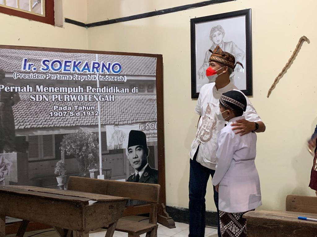 Ganjar Pranowo Tekankan Pentingnya Pendidikan Karakter Pada Anak, Saat Kunjungi Sekolah Soekarno Kecil 