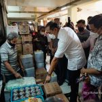 Tinjau Pasar Kramat Jati, Mendag Pastikan Harga Migor Sesuai HET