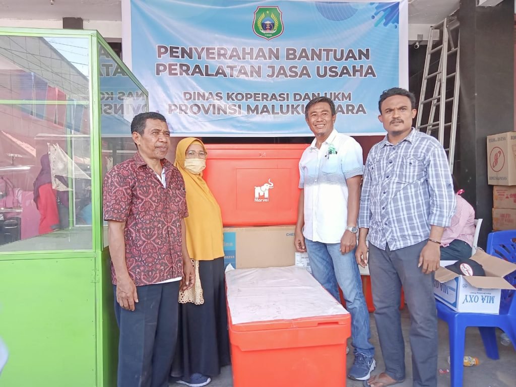112 UKM Dan PKL Ternate Dapat Bantuan Dinas Koperasi Dan UKM Malut