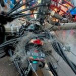 Tiang listrik, motor