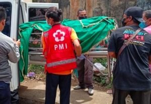 Penjual Ayam Mendadak Meninggal di Pasar Burung Ponorogo