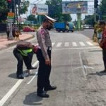 empat kendaraan