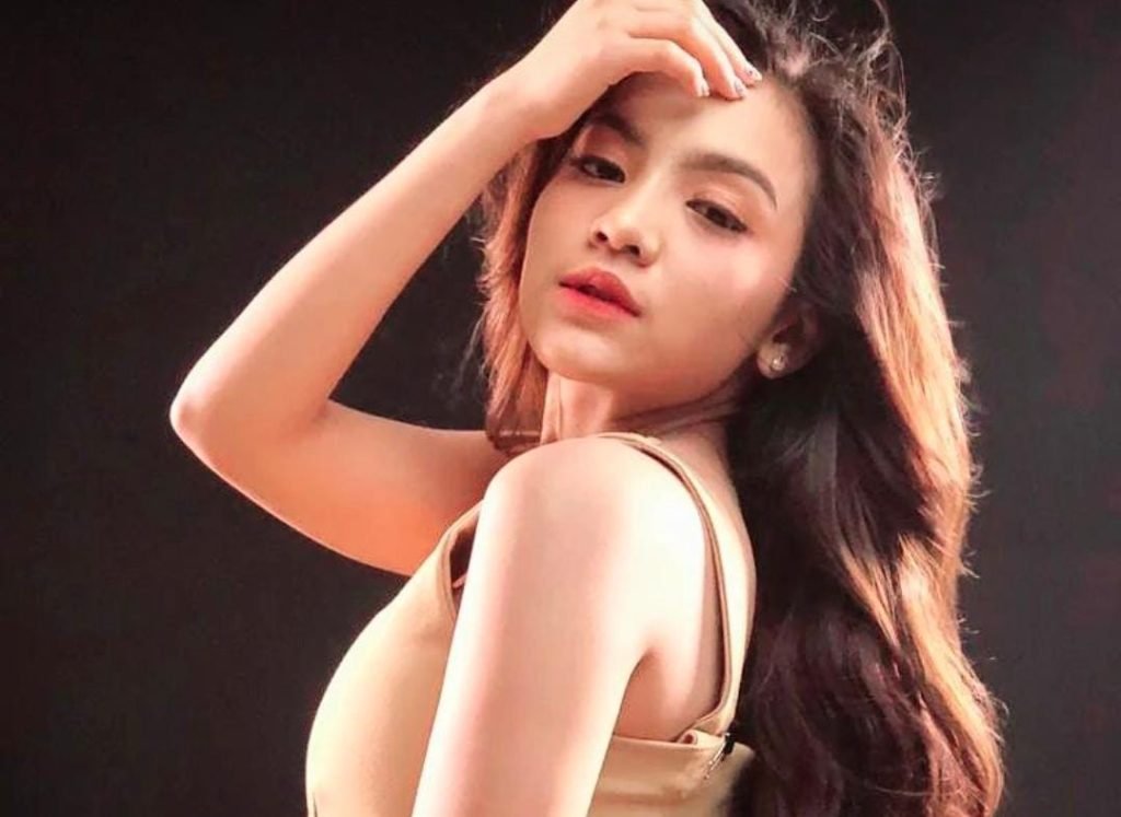 Punya Body Seksi, Lisa Son Pernah Ditawari Jadi Simpanan Dengan Bayaran Rp 5 M