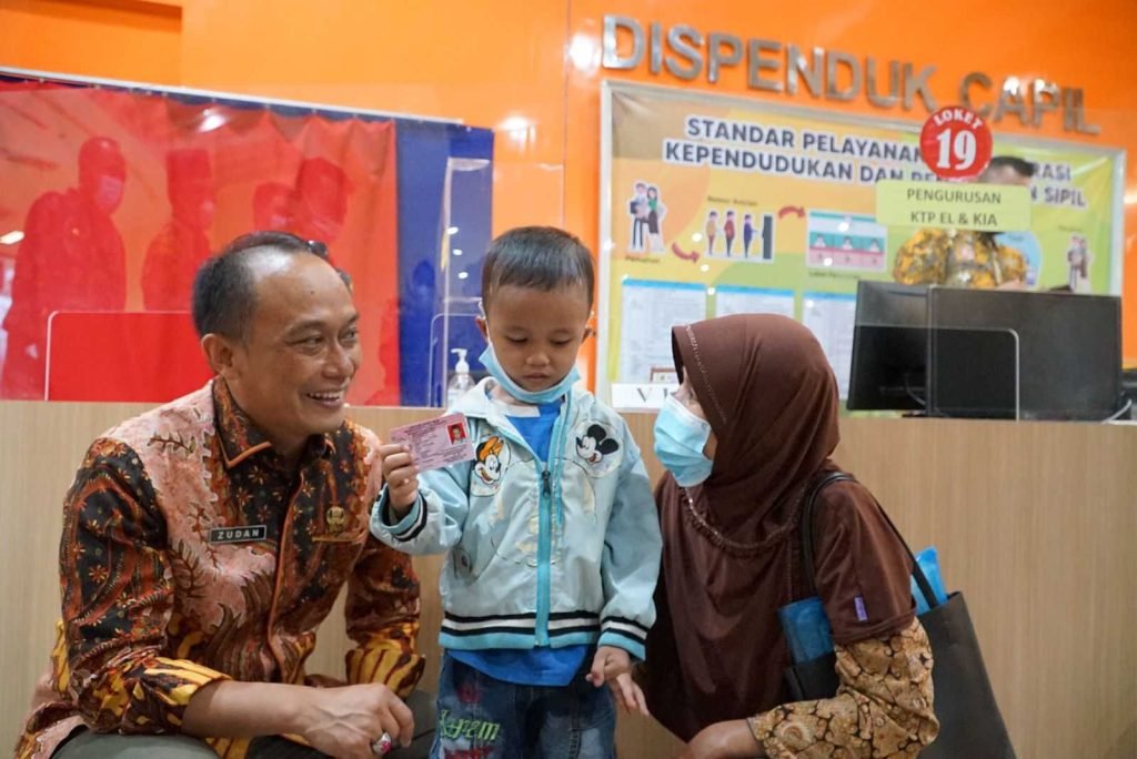 Pelayanan Adminduk Kota Mojokerto Menuai Pujian dari Dirjen Dukcapil