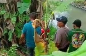 Pria Misterius Ditemukab Tewas Lebam di Pinggir Sungai