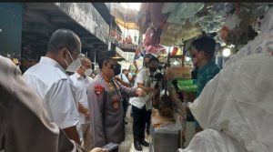 Kapolri Jenderal Listyo Sigit Prabowo Sidak ke Pasar Minggu Cek Ketersediaan Migor