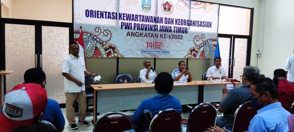 Tingkatkan Kwalitas Wartawan PWI Jatim Gelar OKK