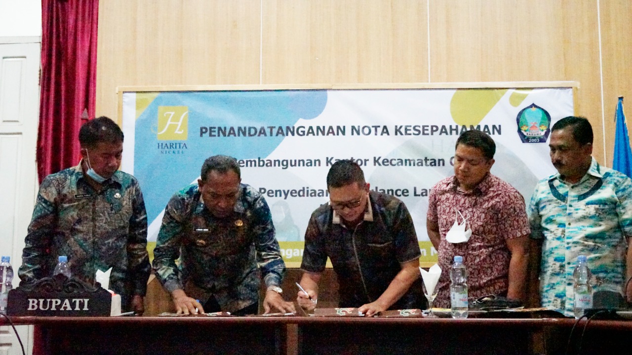 Sediakan Ambulans Laut, HARITA Nickel dan Pemda Halsel Lakukan Tandatangani MoU