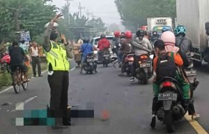 Lima Kendaraan Terlibat Kecelakaan Beruntun di Mojokerto, Satu Tewas Dua Luka-luka