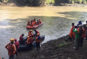 Ngabuburit di Sungai, Bocah di Ngawi Dilaporkan Hilang