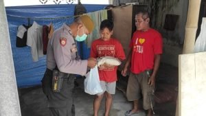 Viral, Orang Tua Cerai, Bocah di Kediri Tinggal di Gubuk Terpal