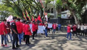 Demo 11 April, GMNI Malang Tuntut Kebijakan Pro Rakyat Hingga Evaluasi Mentri