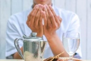 Cara Mengatasi Keluhan Tubuh Saat Puasa Ramadhan