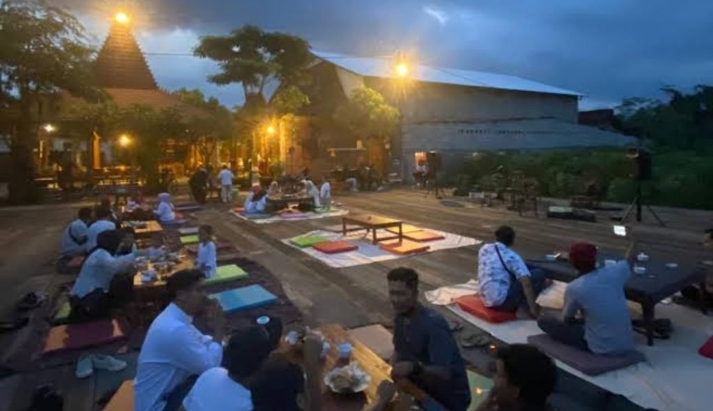 Asal Usul Budaya Ngabuburit