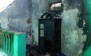 Mojokerto, Rumah terbakar, Dapur terbakar, sholat id