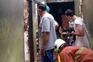 Ditinggal Silaturahmi, Rumah Warga Bulak Banteng, Surabaya Ludes Terbakar