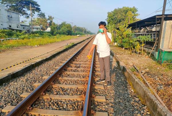 Tersambar kereta api, Kereta Api, kecelakaan, Sidoarjo