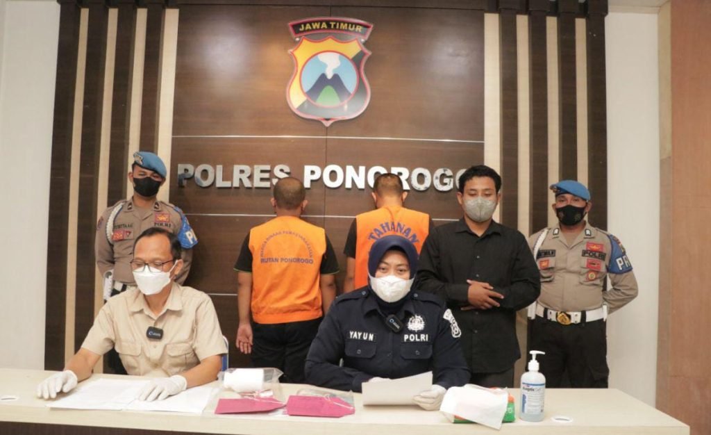 Polisi Amankan Penjual dan Pembeli Pil Koplo di Ponorogo