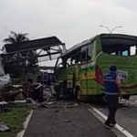 Tol Sumo, Jalan Tol, Kecelakaan, Bus Pariwisata, Wisatawan, Dieng, Mojokerto, Wonosobo