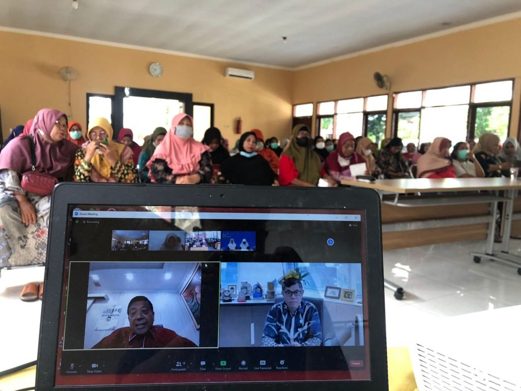 Ini Pesan Mindo Sianipar Dalam Pelatihan Usaha Olahan Ikan di Kota Mojokerto  