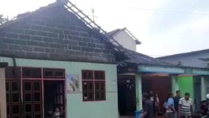 Belasan Rumah di Tulungagung Disapu Angin Kencang, Atap Rusak Ringan Hingga Sedang