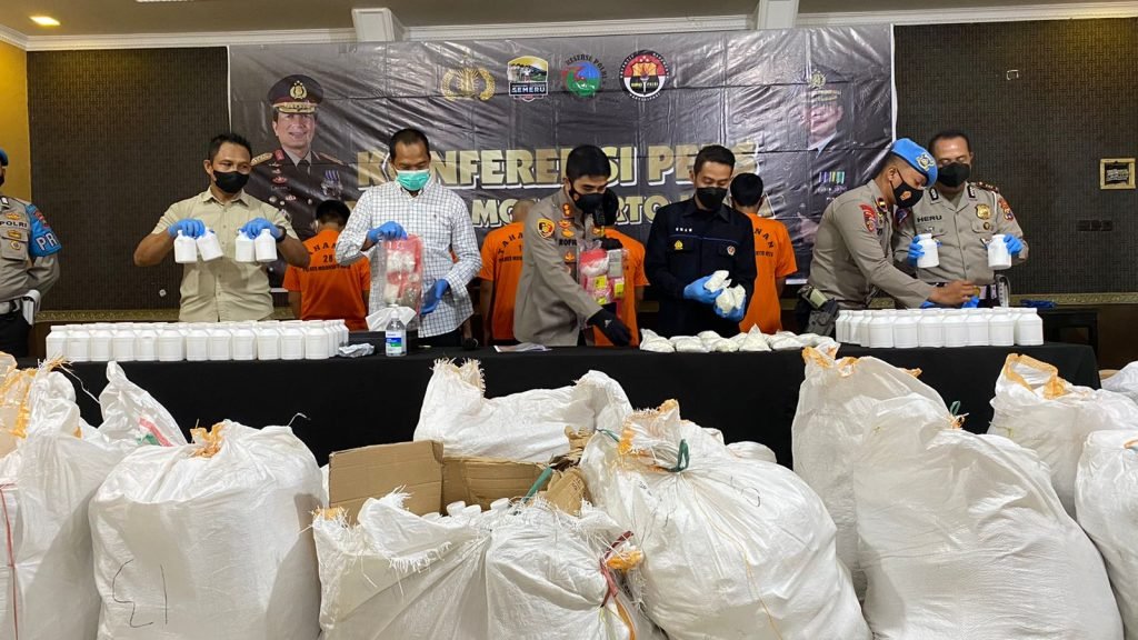 Ngeri ! Mojokerto Punya Gudang Narkoba Berisi Jutaan Butir Pil Koplo