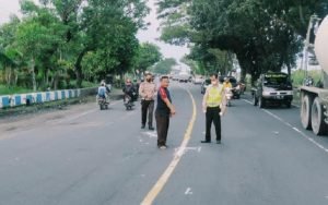 Serempet Truk, Pemotor di Pasuruan Tewas Mengenaskan