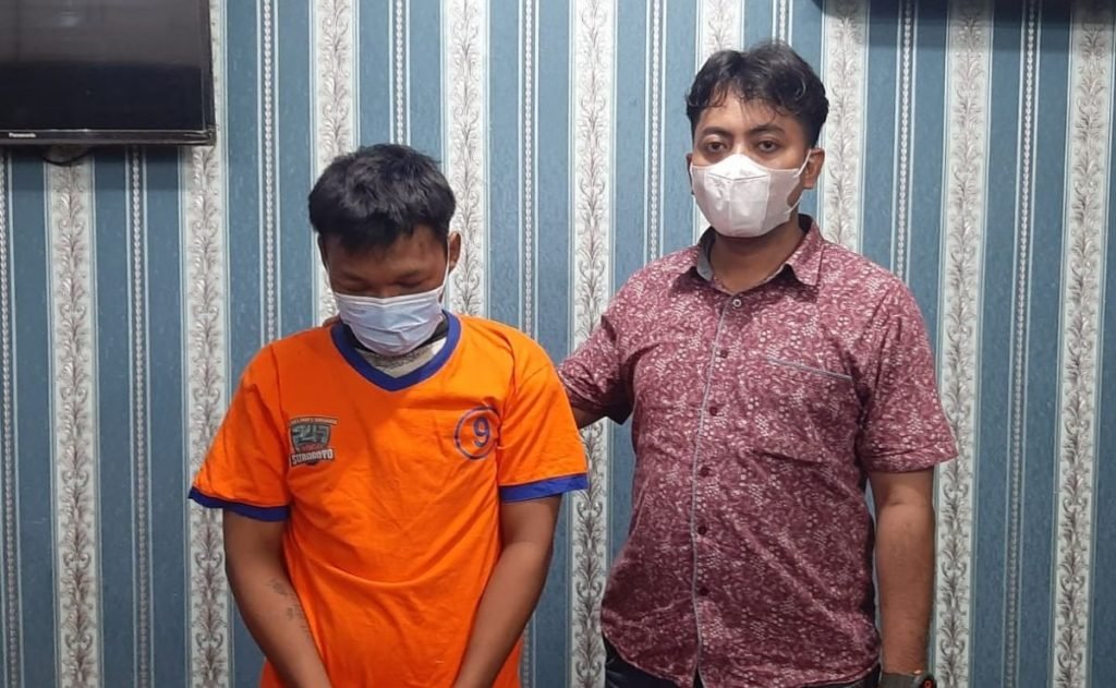 Gagal Curi Handphone, Pemuda di Surabaya Malah Digebuki Warga