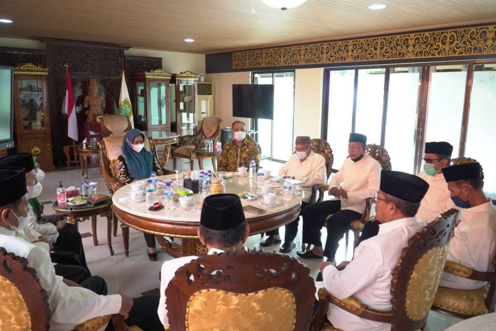 Gandeng MUI, Walikota Mojokerto Dukung Penuh Sertifikasi Halal