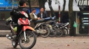 Tukang Ojek Konvensional di Terminal Kertajaya Mojokerto Kurang Dilirik Pemudik
