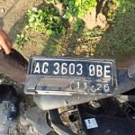 Tersambar kereta api