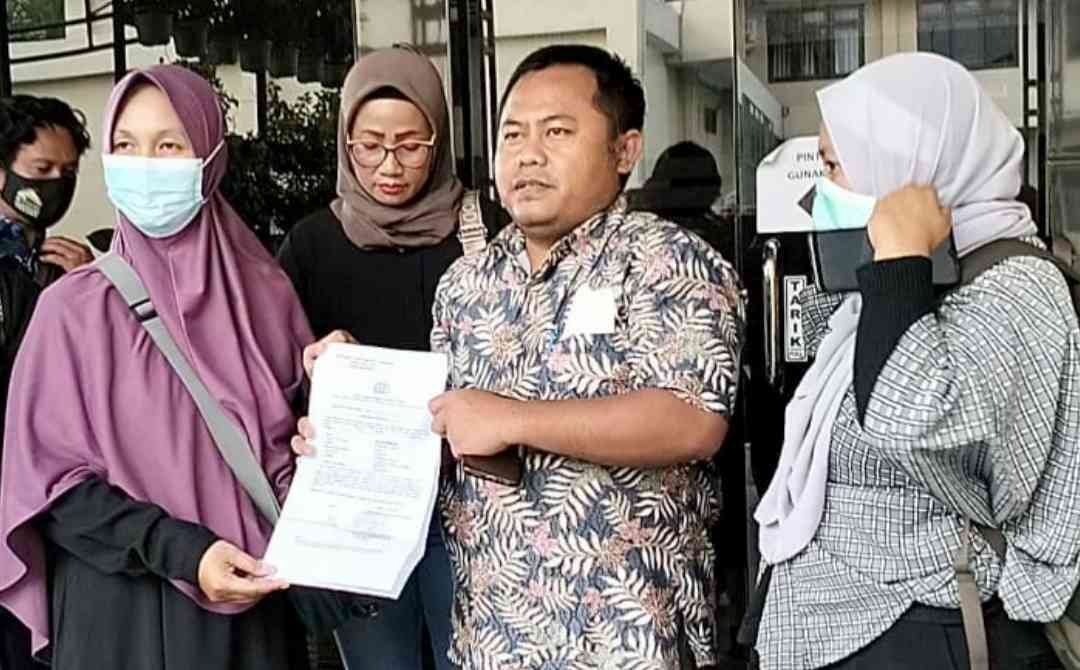 Ustadz, Pencabulan Sesama Jenis, Akselerasi Baligh,