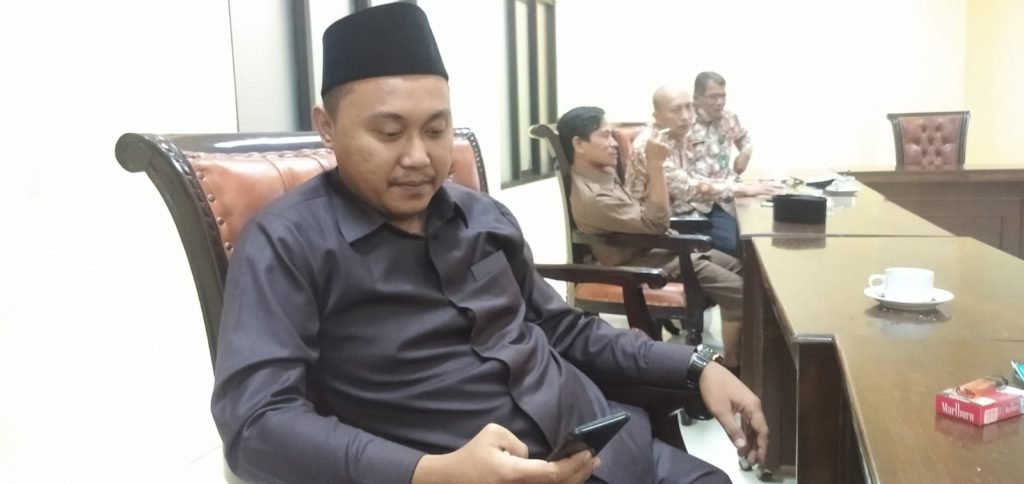 Dana Banpol Molor, Kaderisasi Parpol Di Mojokerto Terpaksa Melambat