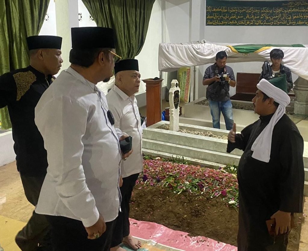 Dr. H. Asren Nasution Takziah ke Pondok Persulukan Serambi Babussalam Simalungun