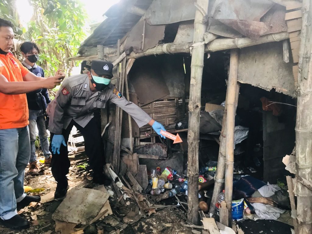 Heboh, Lansia Sebatangkara Ditemukan Tewas di Gubuk Mojokerto
