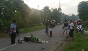 Tabrakan Adu Banteng Motor Vs Mobil, Satu Orang Tewas Seketika