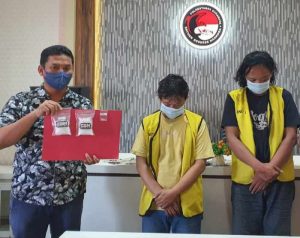 Polrestabes Surabaya Bekuk Dua Pengedar Narkoba di Waru, Sidoarjo