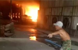 Pabrik Tatakan Telur di Mojokerto Terbakar, Kerugian Mencapai Puluhan Juta