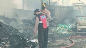 PT HAN Pabrik Pengolahan Limbah di Mojokerto Terbakar