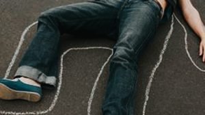 Viral, Pria Bertato Ditemukan Tewas Bersimbah Darah di Kota Malang