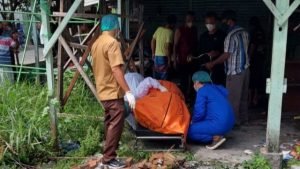 Gegar! Mayat Misterius Ditemukan Membusuk di Bekas Bengkel Las Sidoarjo