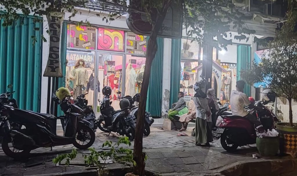 Motor, Emak-emak, Pamekasan, Digasak Maling
