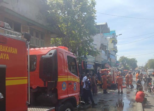 Kebakaran, Rumah Terbakar, Surabaya,