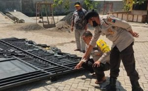 Karyawan Toko di Banyuwangi Tewas Tertimpa Pagar Besi Bikin Geger Warga